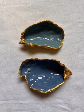 Oyster Shell Trinket Dishes - Blue and Green- Set of 2